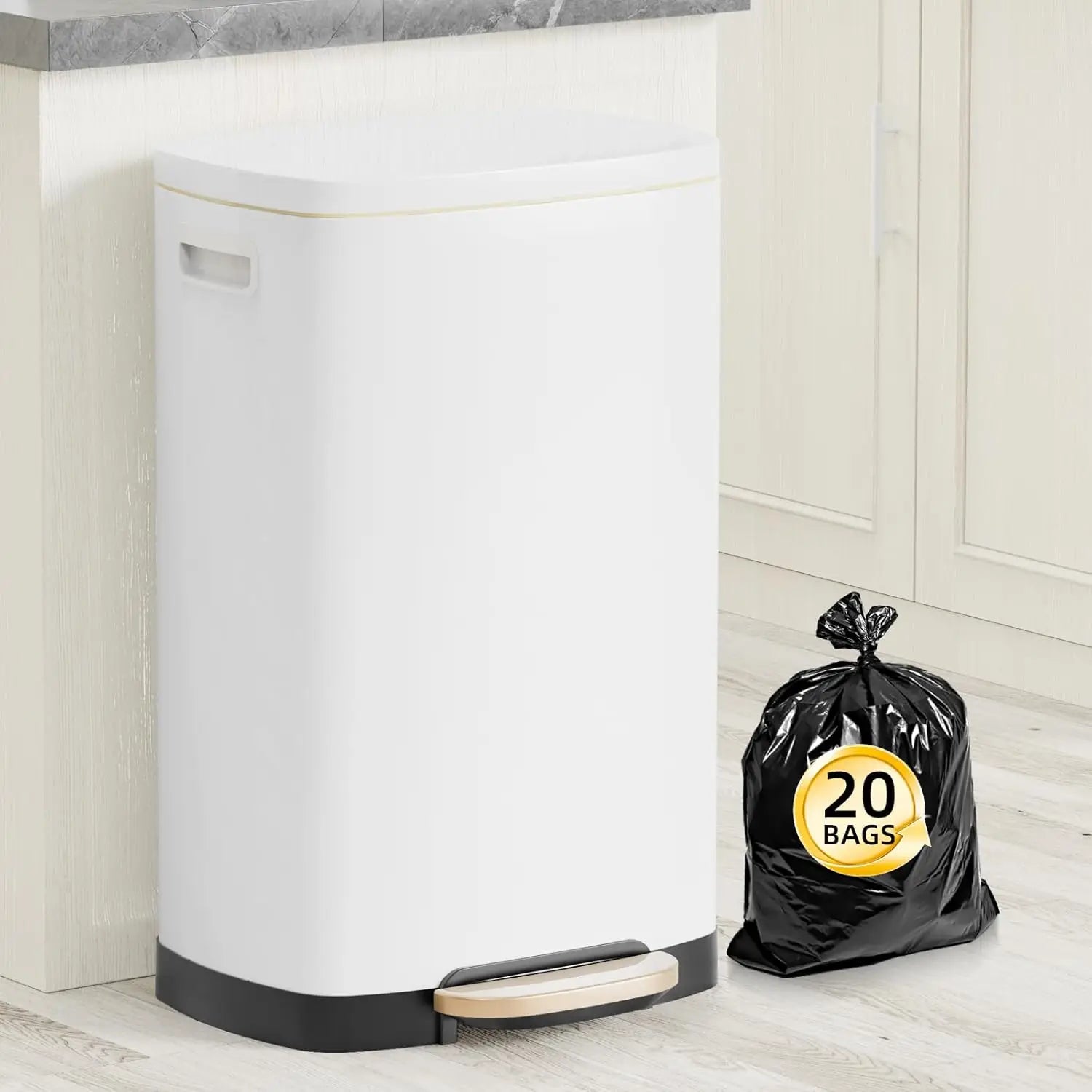 13 Gallon Trash Can with Lid