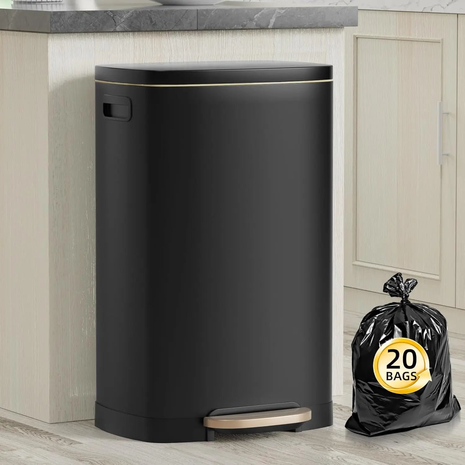 13 Gallon Trash Can with Lid