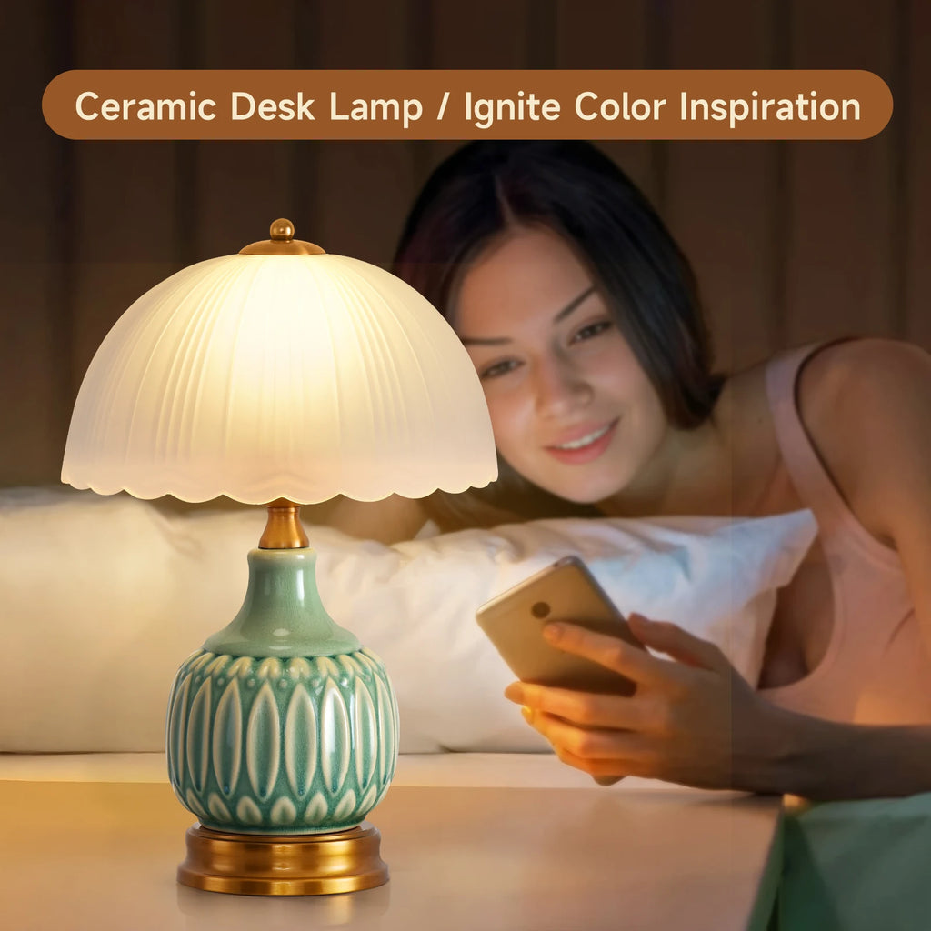 16" Vintage Ceramic Table Lamp